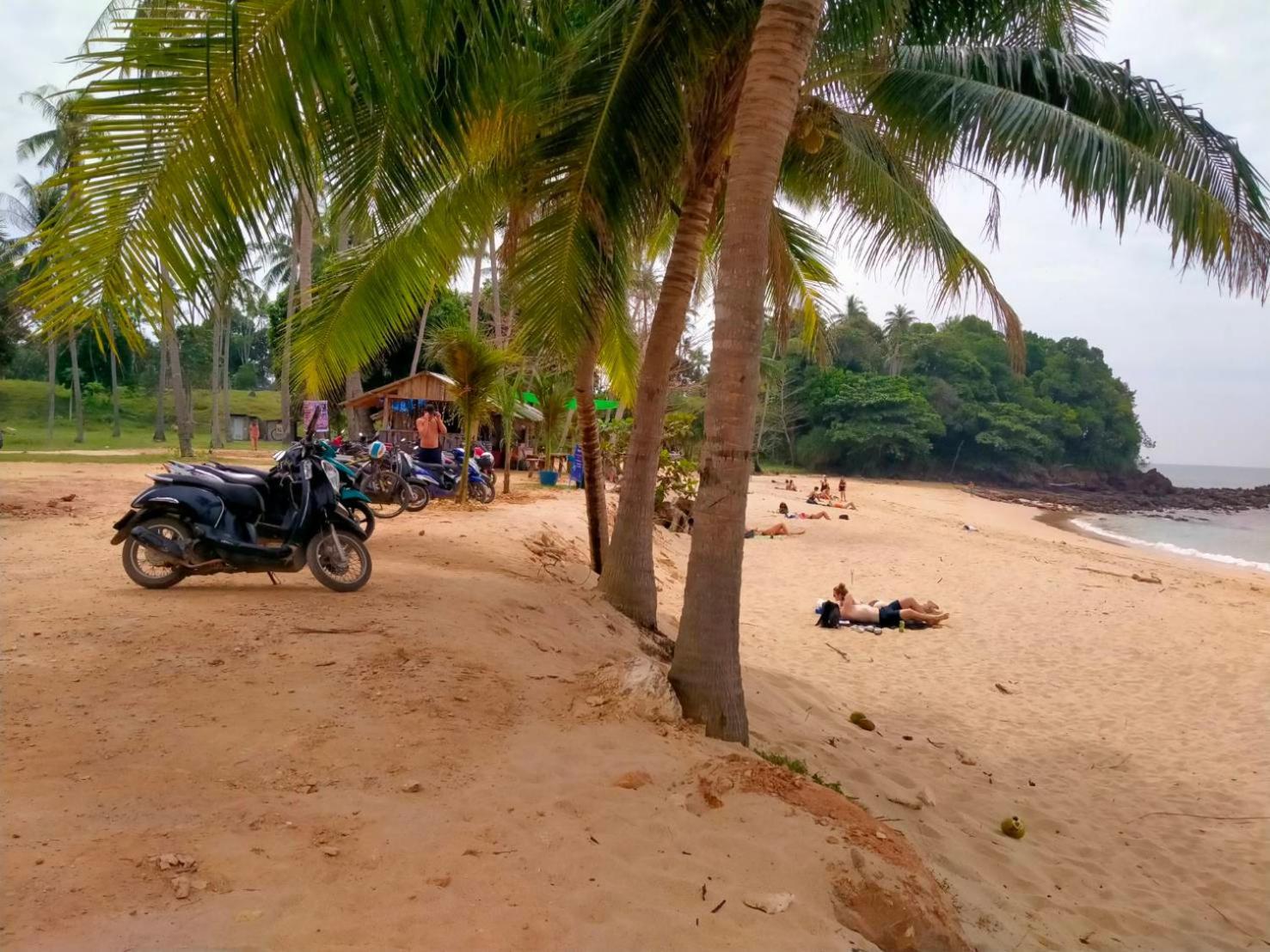 Lanta Beautiful Beach House Koh Lanta Bagian luar foto