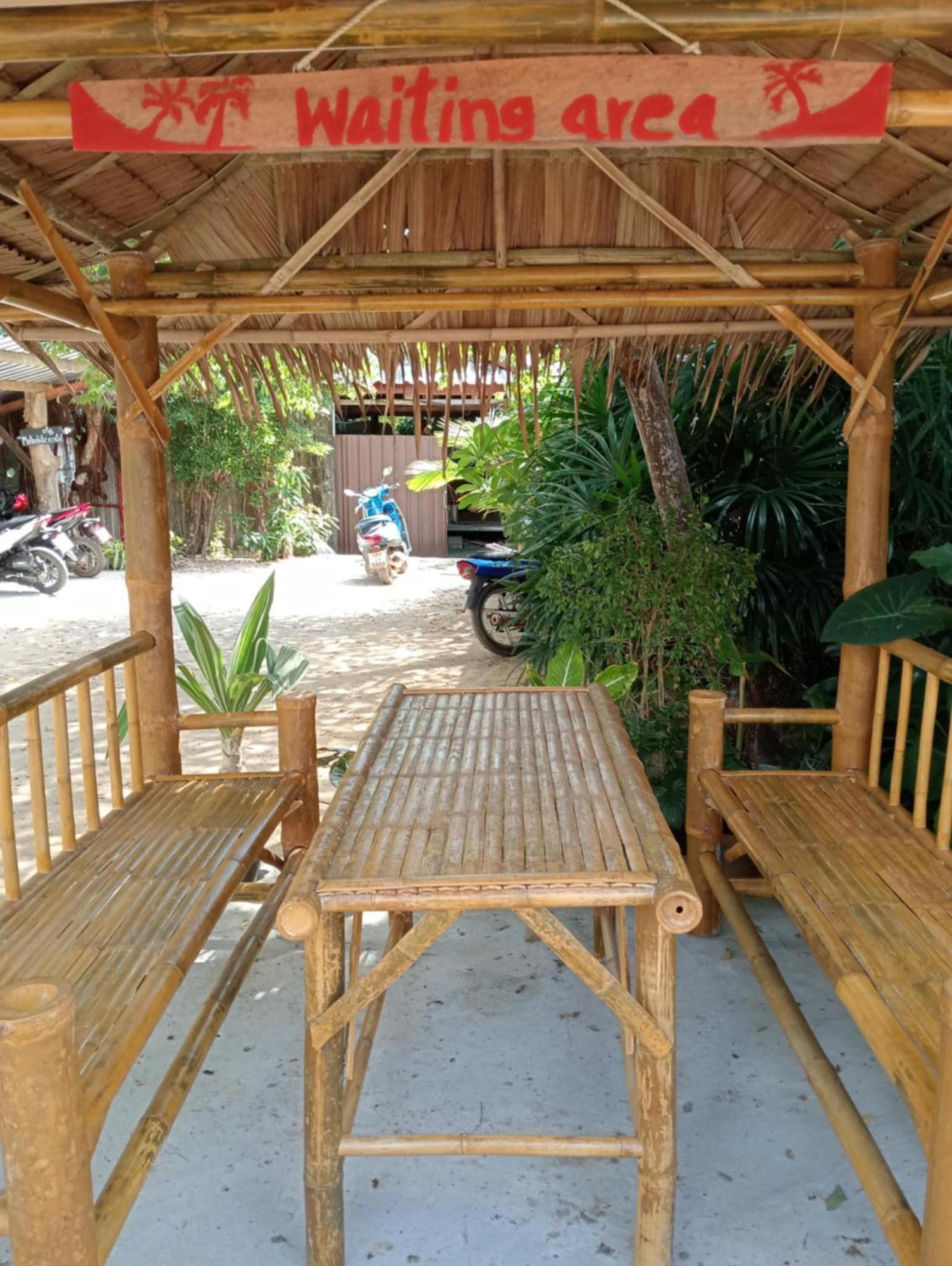 Lanta Beautiful Beach House Koh Lanta Bagian luar foto